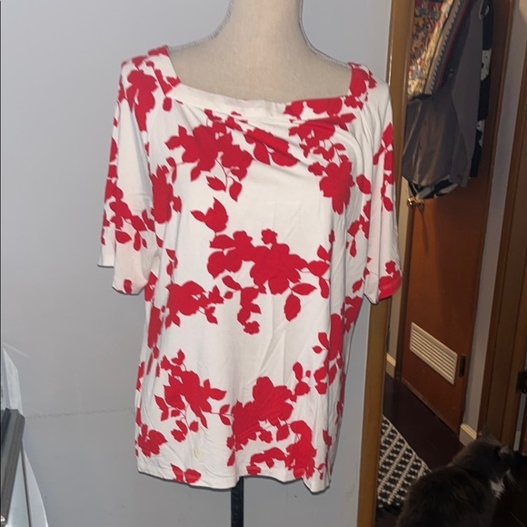 Talbots Womens Red White Floral Top Short Sleeve Rayon Tunic Blouse XL. - Picture 1 of 8